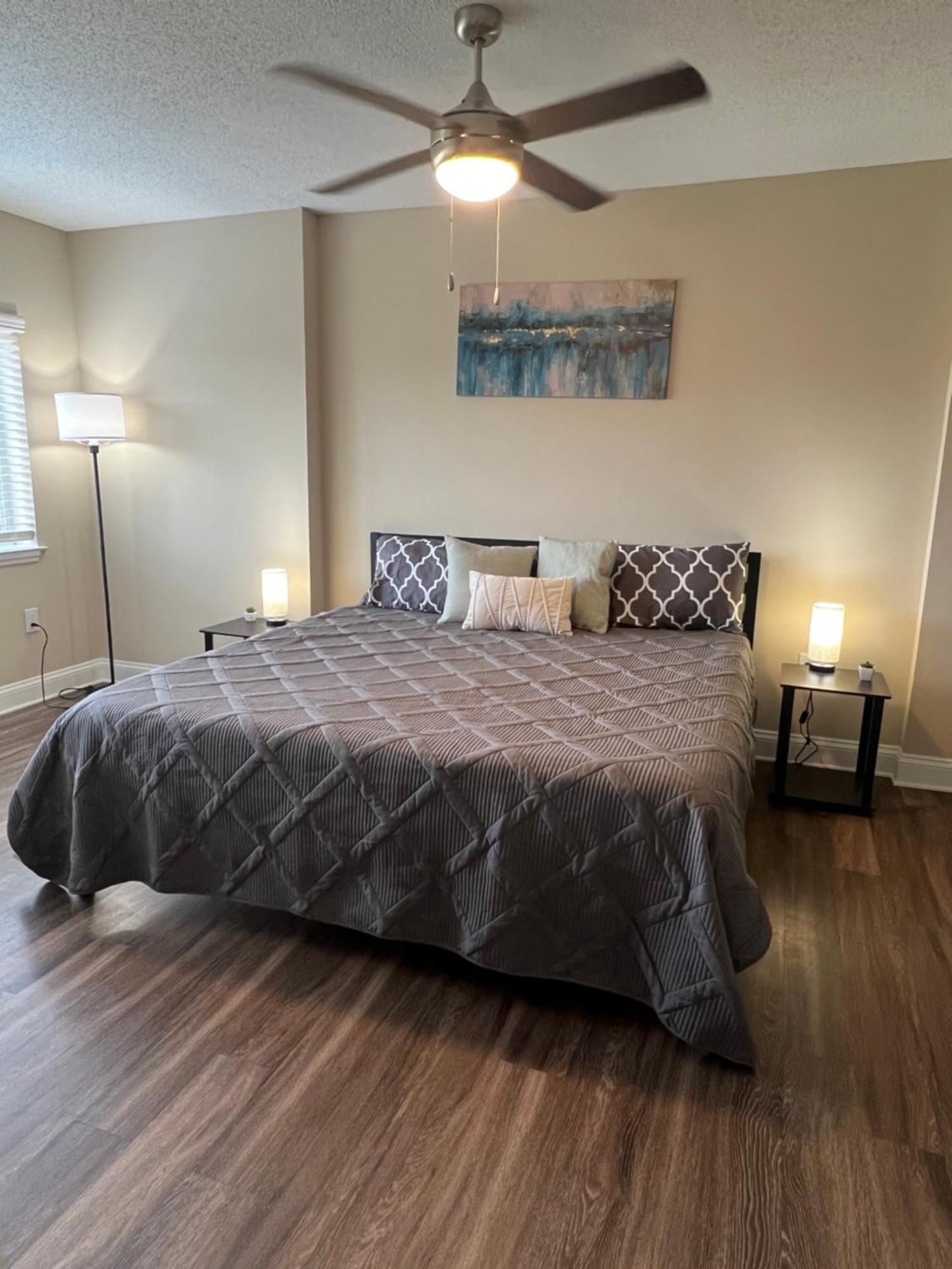 Spacious 2 Bed, 2 Bath Uptown Gem In The Heart Of The City-Parking-Wi-Fi-Balcony Cgv Charlotte Exterior foto